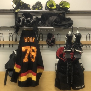 dhook78