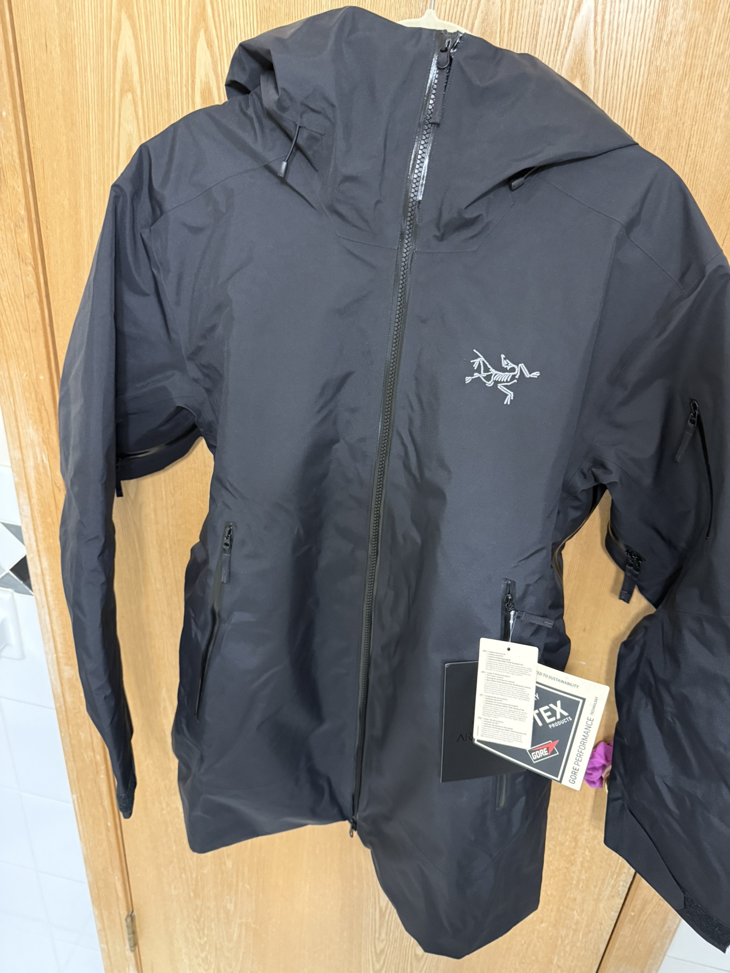 Arc’teryx Men's Zipper Arc'teryx Gray Products + FREE SHIPPING