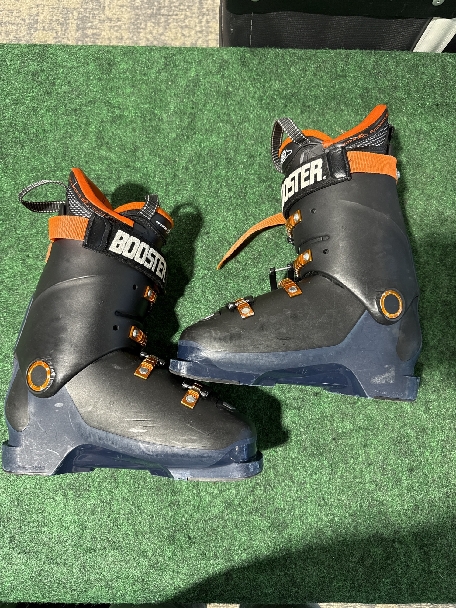 Salomon X-Max 120 Energyzer Ski Boots Stiff Flex (Used) | Mondo