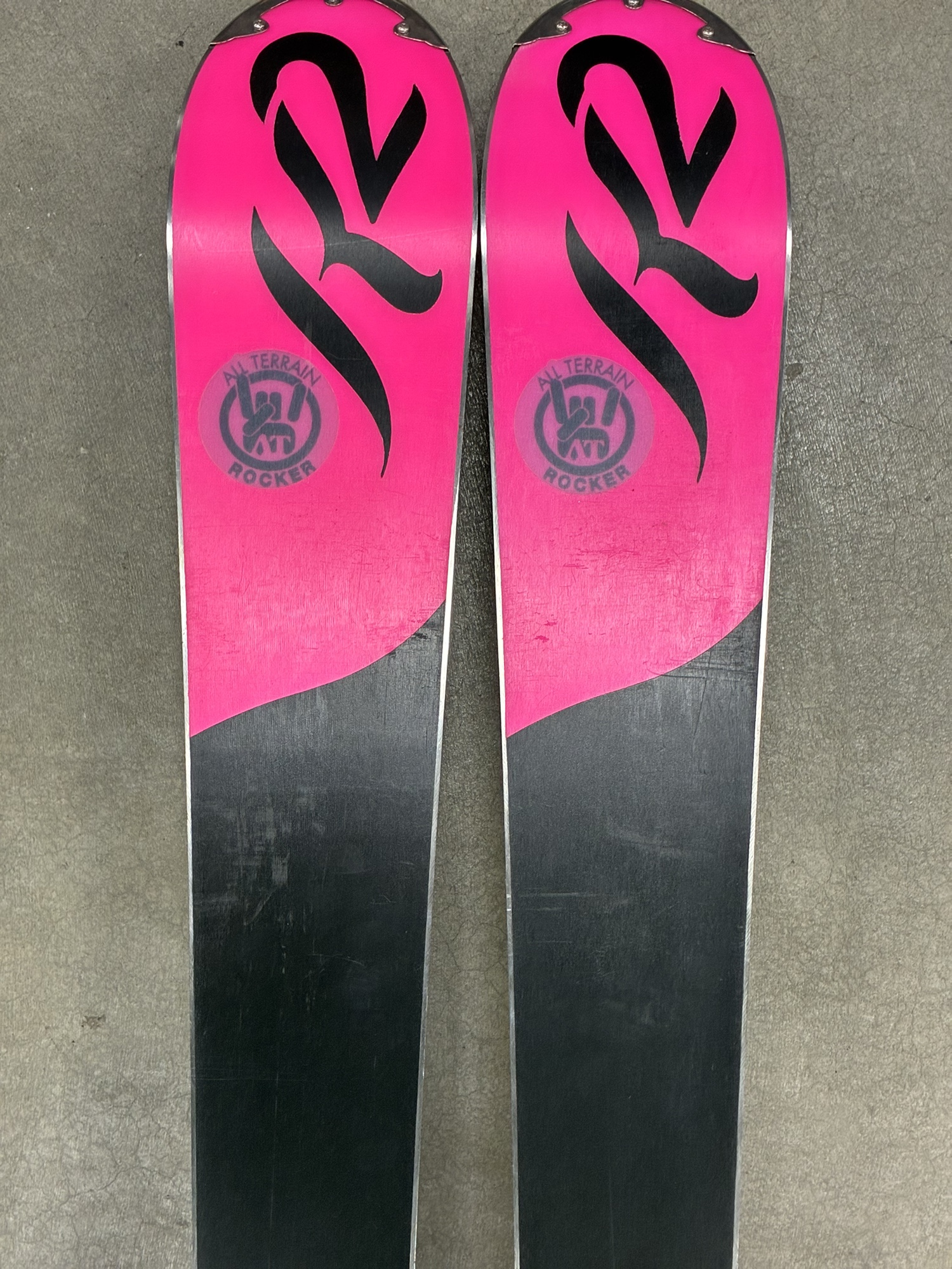 K2 SuperFree Women's Skis 146cm w/ Marker Bindings – All-Terrain