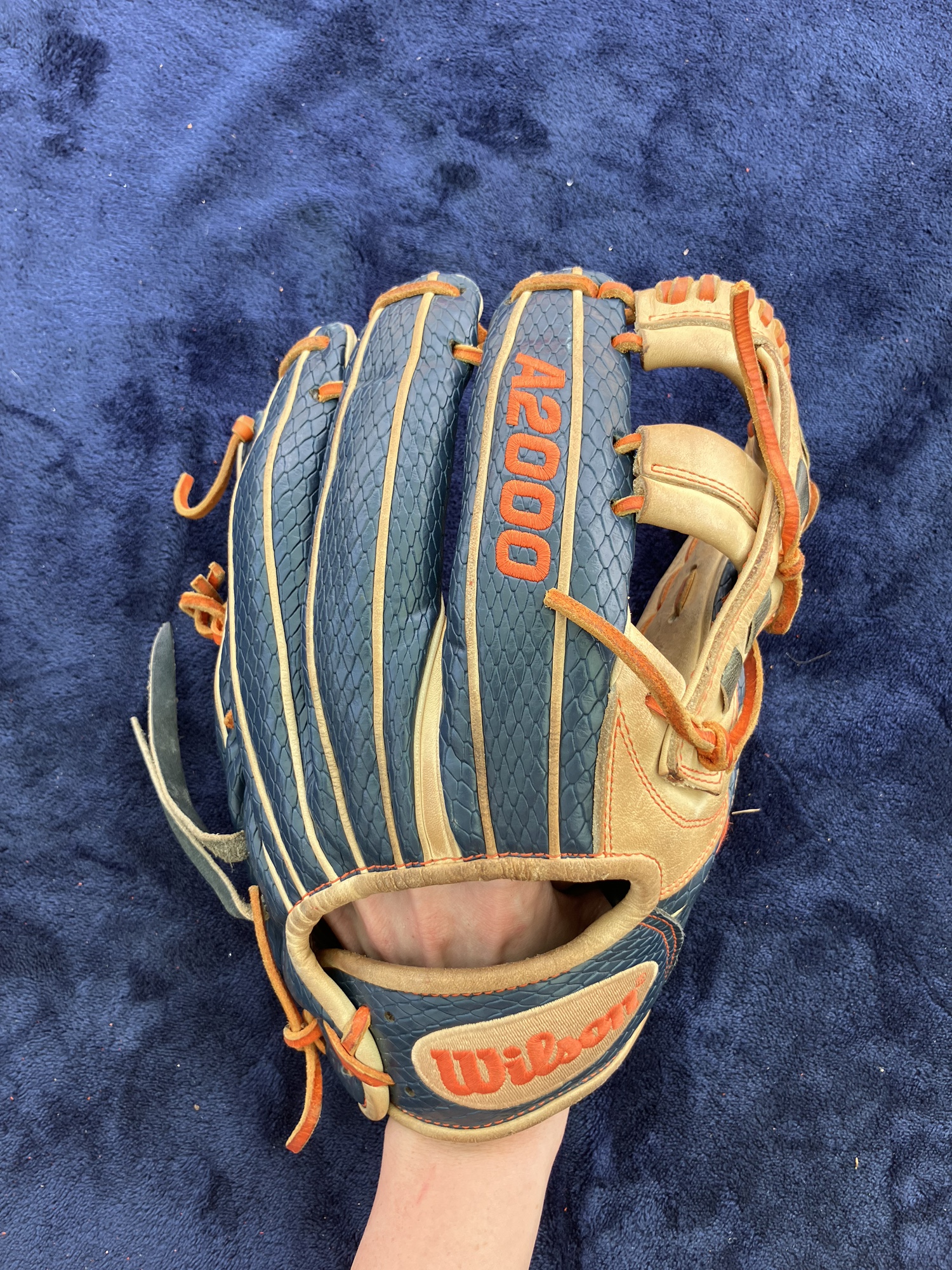 Wilson A2000 Super SnakeSkin JA27 Jose Altuve 11.5