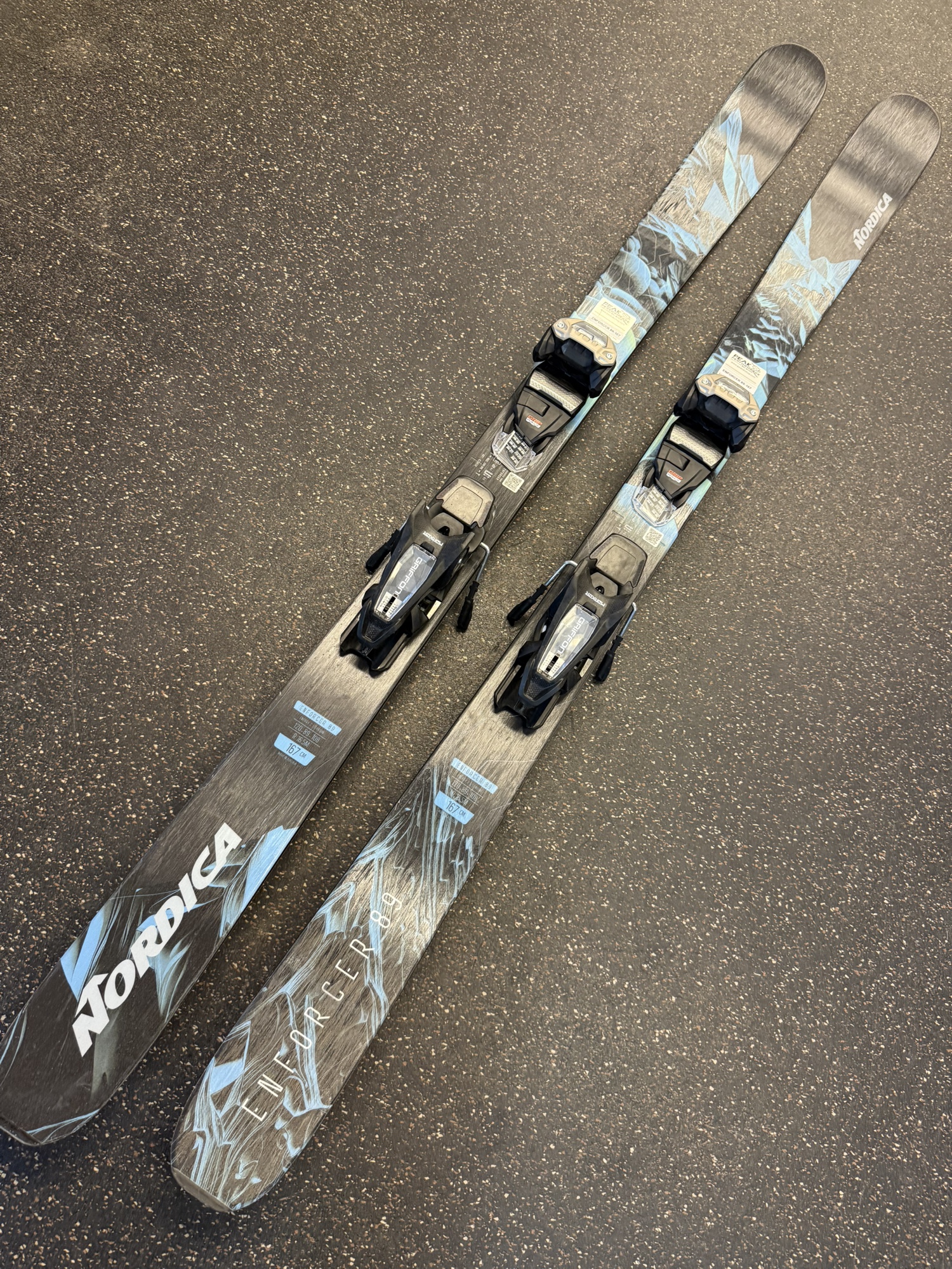 スキー Nordica enforcer 110 185cm griffon 13 スキー Nordica enforcer 110 185cm griffon 13 スキー Nordica