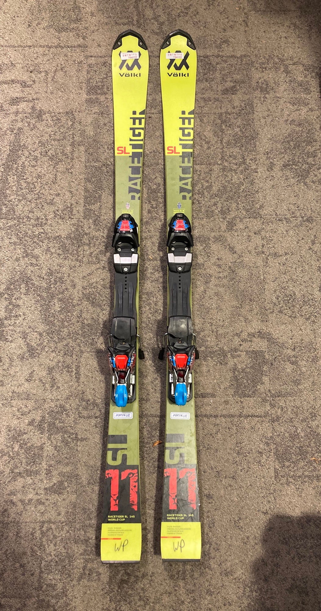 Unisex 2018 Racing Volkl Race Tiger SL 145 Skis With Marker 10.0
