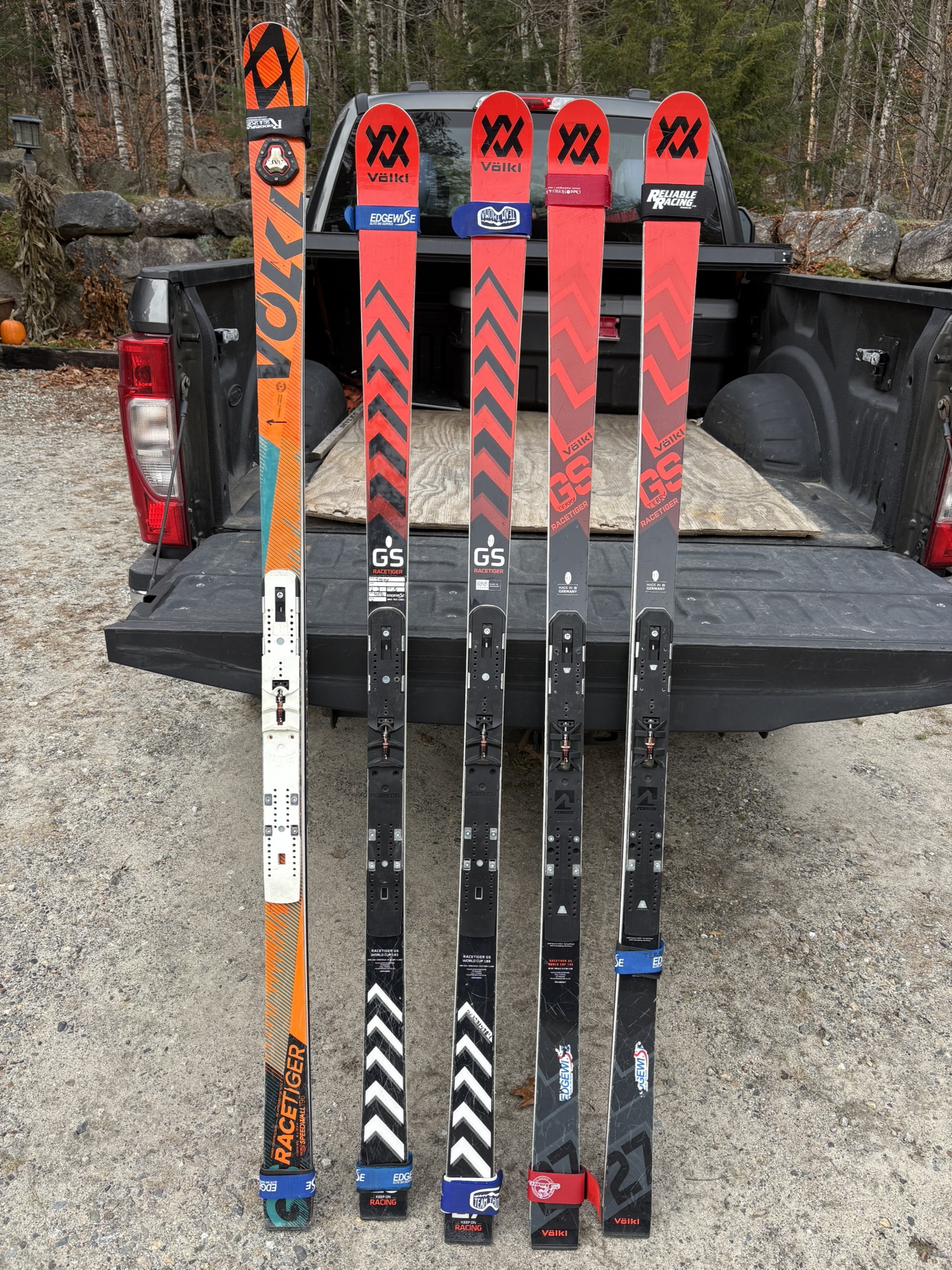 Unisex Volkl Racetiger GS 188 cm Racing Skis Without Bindings