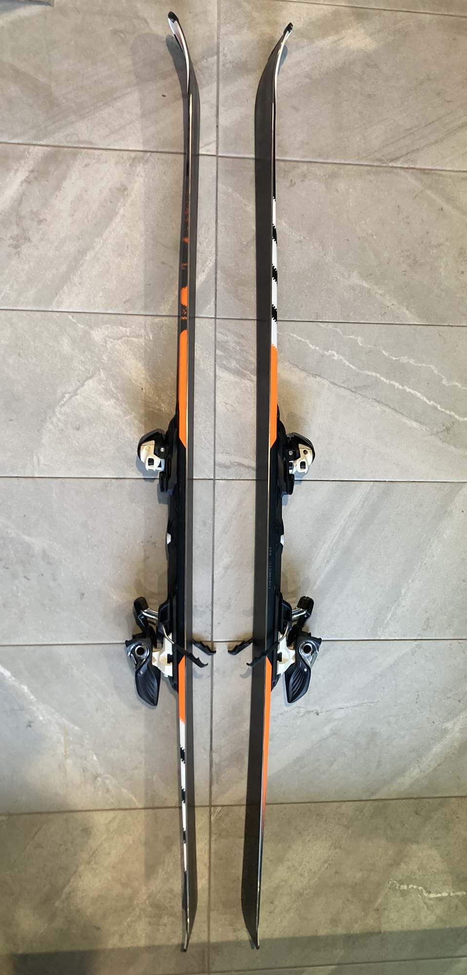 Men's Volkl RTM 75 IS 166cm Skis + Marker 4Motion Bindings
