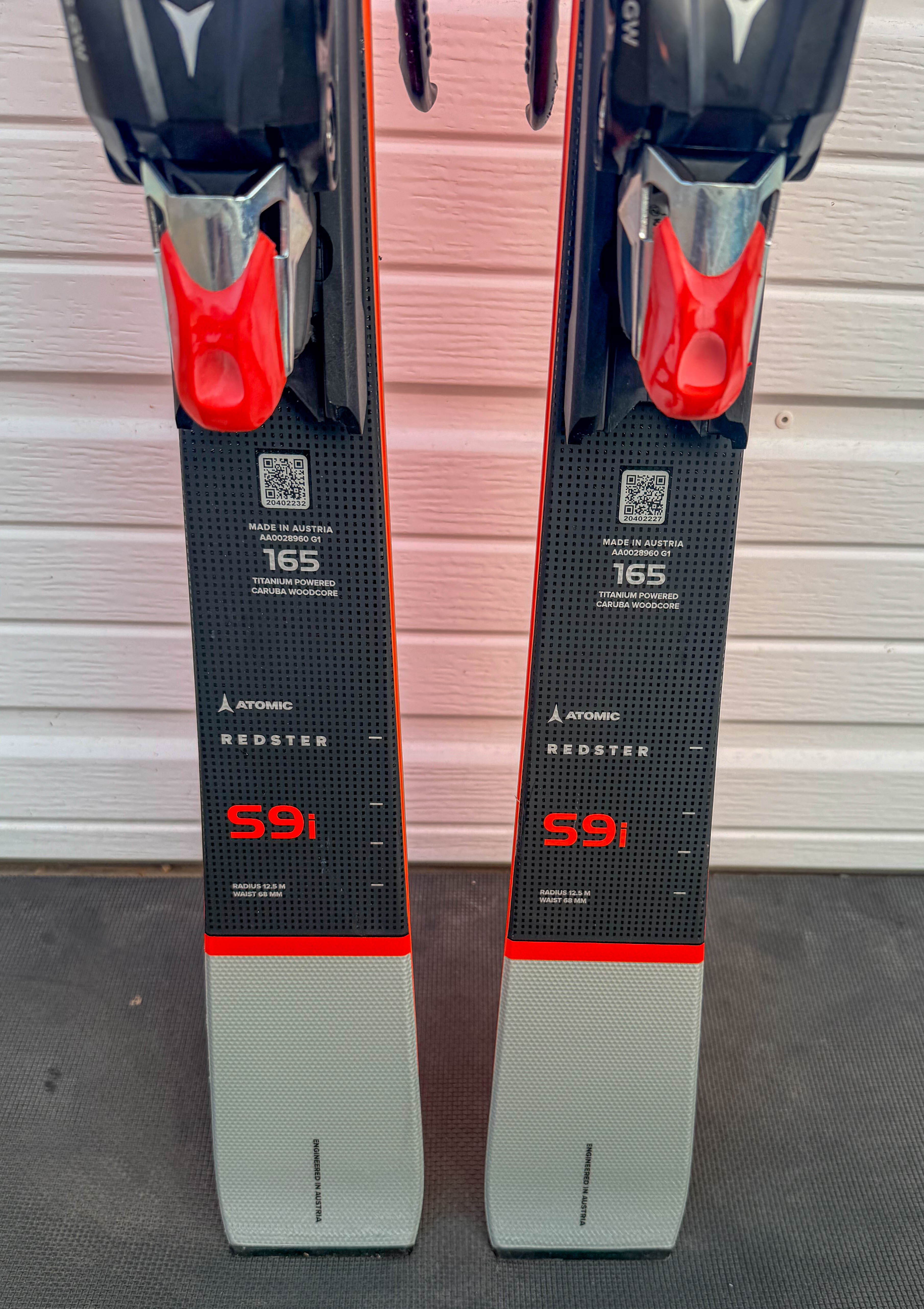 2024 ATOMIC REDSTER S9i w/X12GW(Din 4-12) Size-165cm Radius-12.5