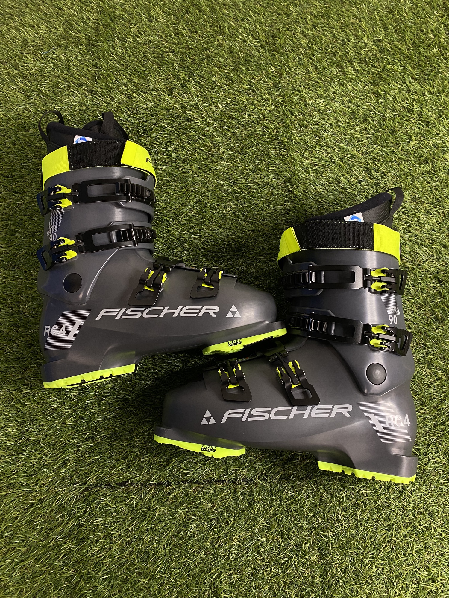 Fischer Ranger Free 120 Downhill Ski Boots | Used and Closeout