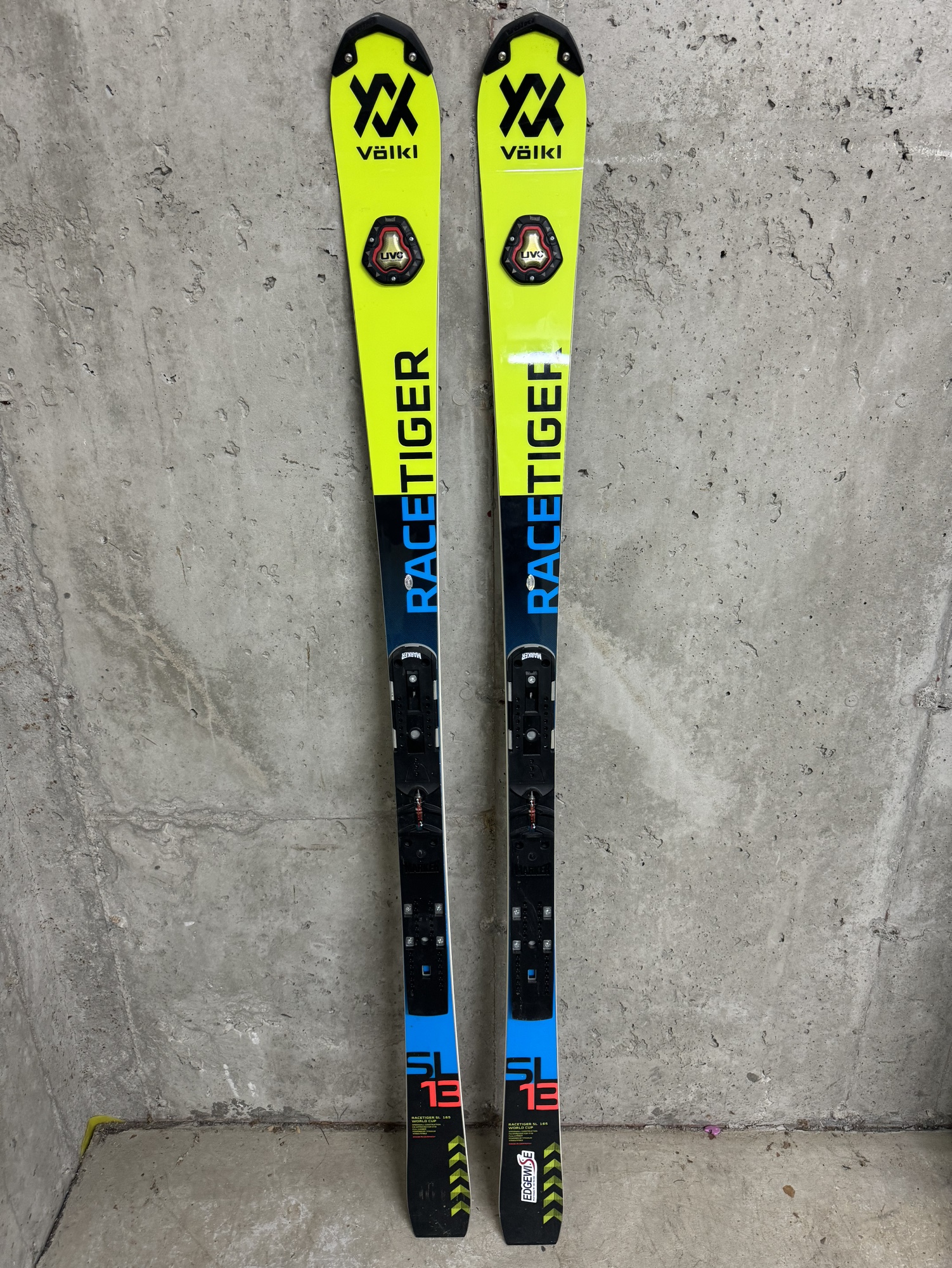 Volkl world cup Racetiger SL Skis 165 (New) | SidelineSwap | Buy