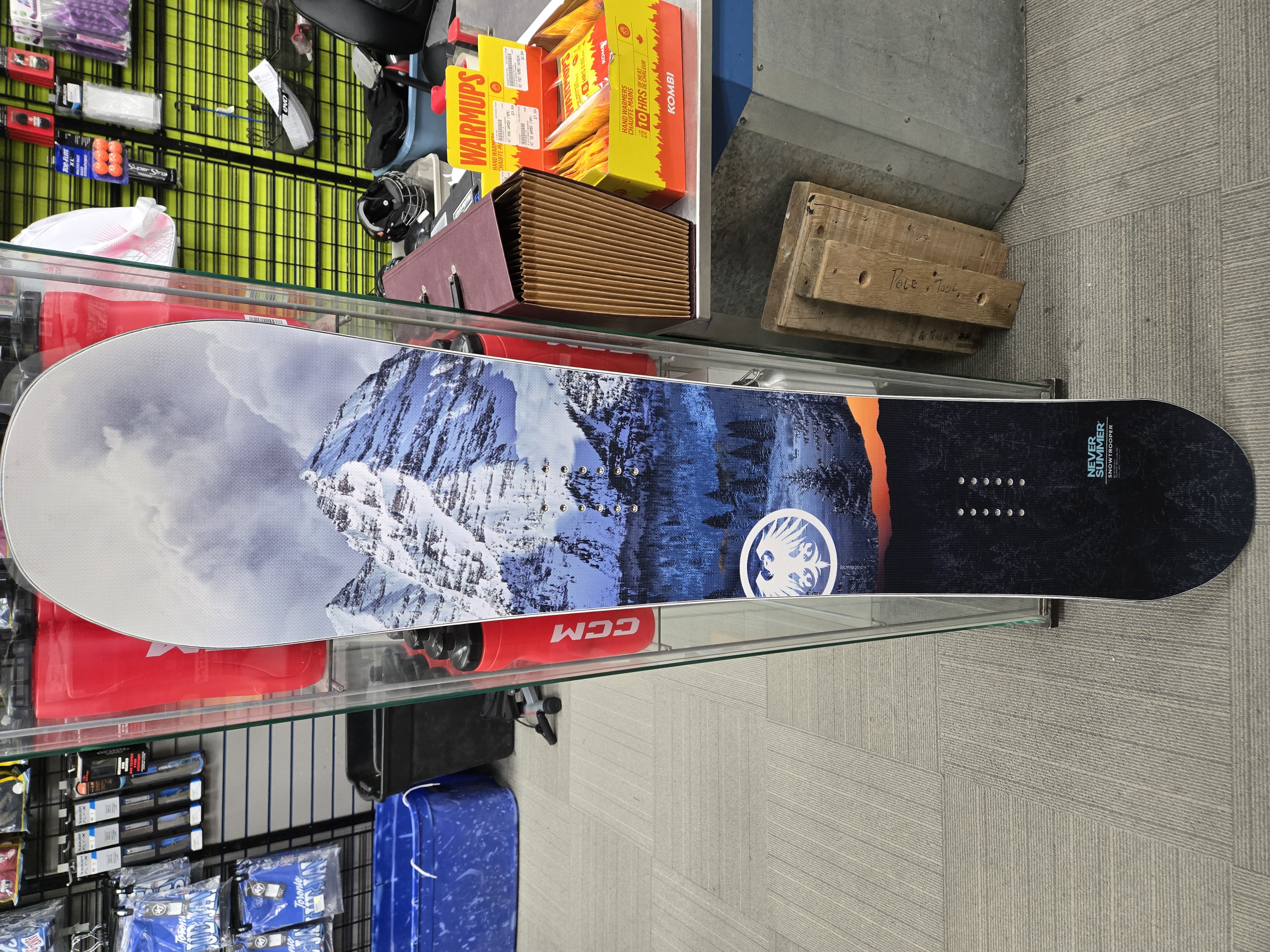 Never Summer Harpoon Snowboards | Used and Closeout