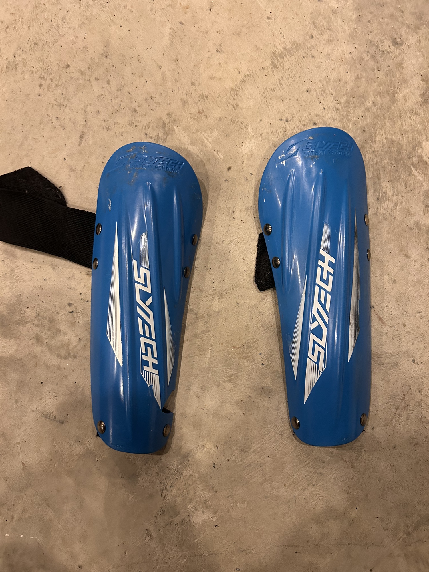 Leki FOREARM PROTECTOR CARBON 2.0 SMALL - Used | SidelineSwap