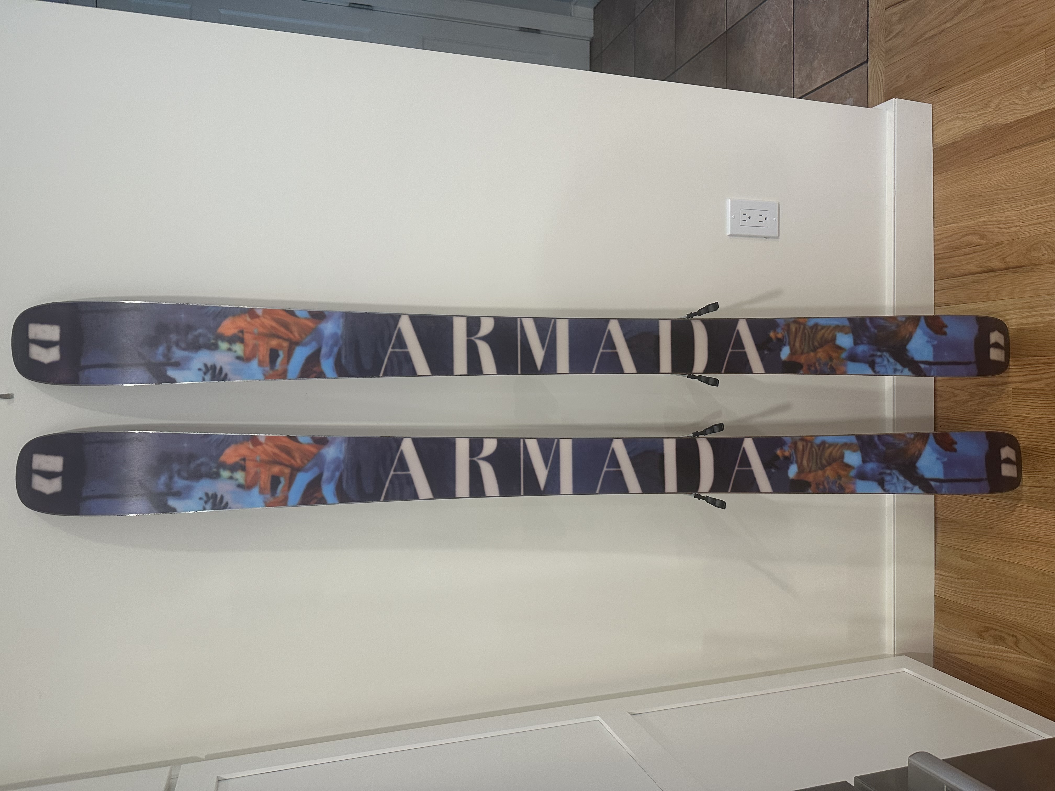 177 cm Armada ARV 96 Skis With Bindings Max Din 13 (Used