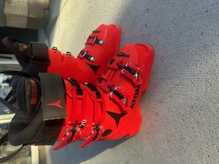 ATOMIC REDSTER club sport 110 希少26-26.5 Atomic Redster Club Sport 110 Ski Boots - Alpine Ski Boots - Ski