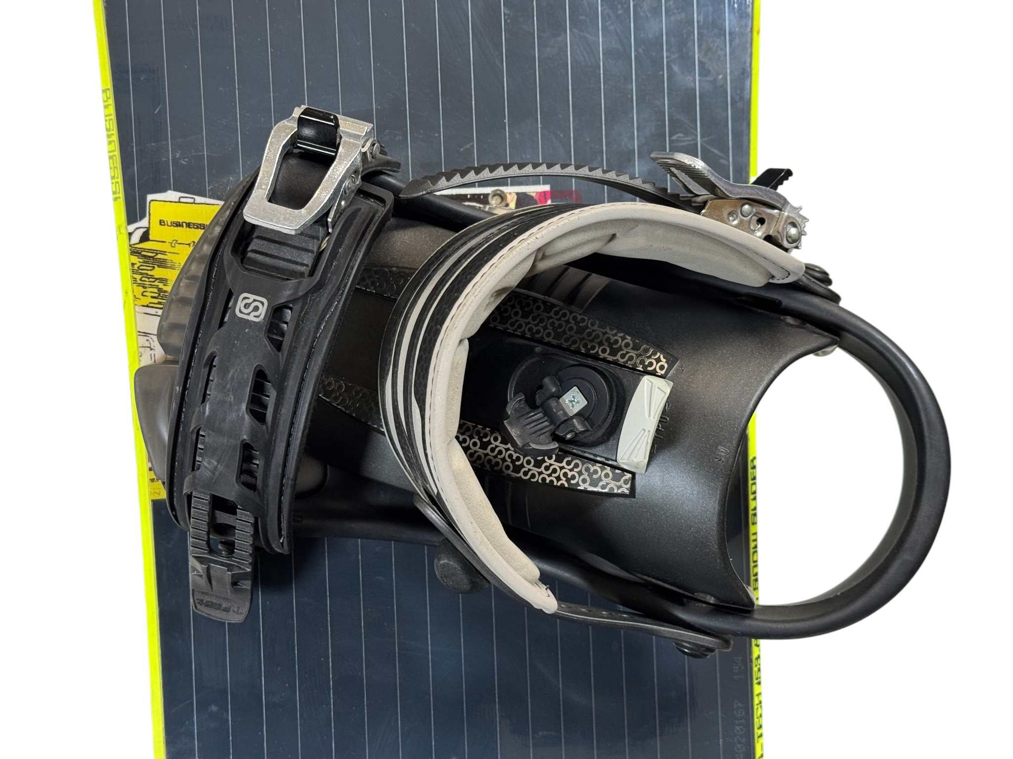 154cm Ride Business Snowboard w/ Salomon SP3 Bindings